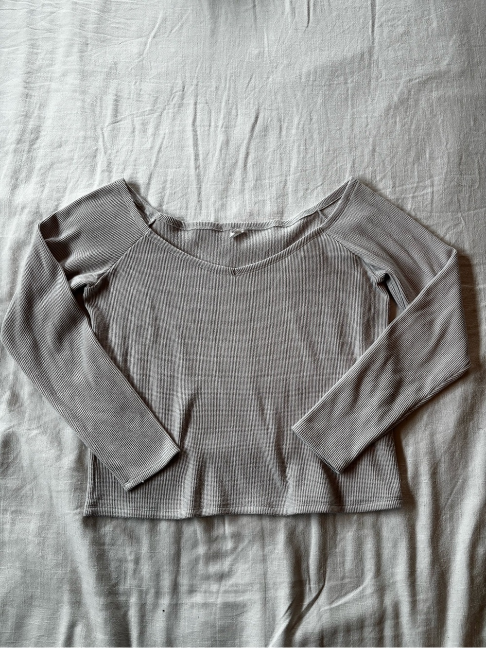 Gilly Hicks by Hollister Light Beige Ribbed Long-Sleeve Scoop Neck Top